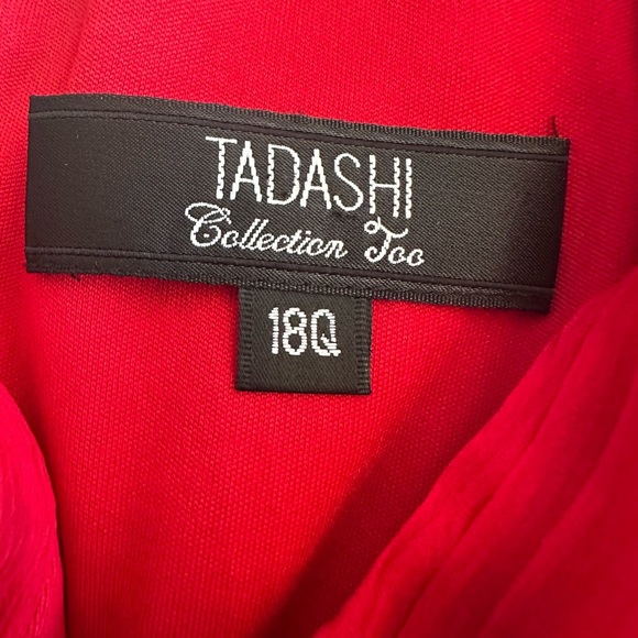 Tadashi Shoji Plus Size Red Silk Sleeveless Dress - Picture 8 of 10